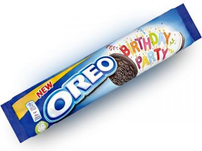 Печенье "Oreo Birthday Party Cookies" с разноцветным кремом 154 грамм